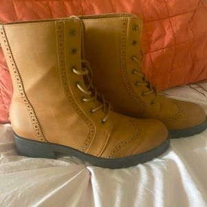 American eagle size 9